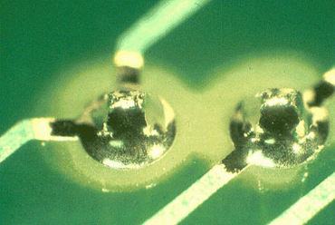 Figure 5: Only the corners of the pins here have failed to wet Figure 5: Only the corners of the pins here have failed to wet